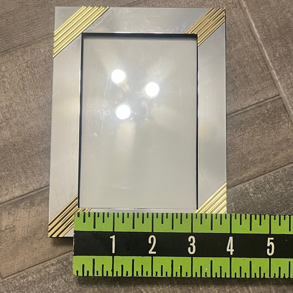 Chic Metallic Photo Frame - Picture 5 of 7
